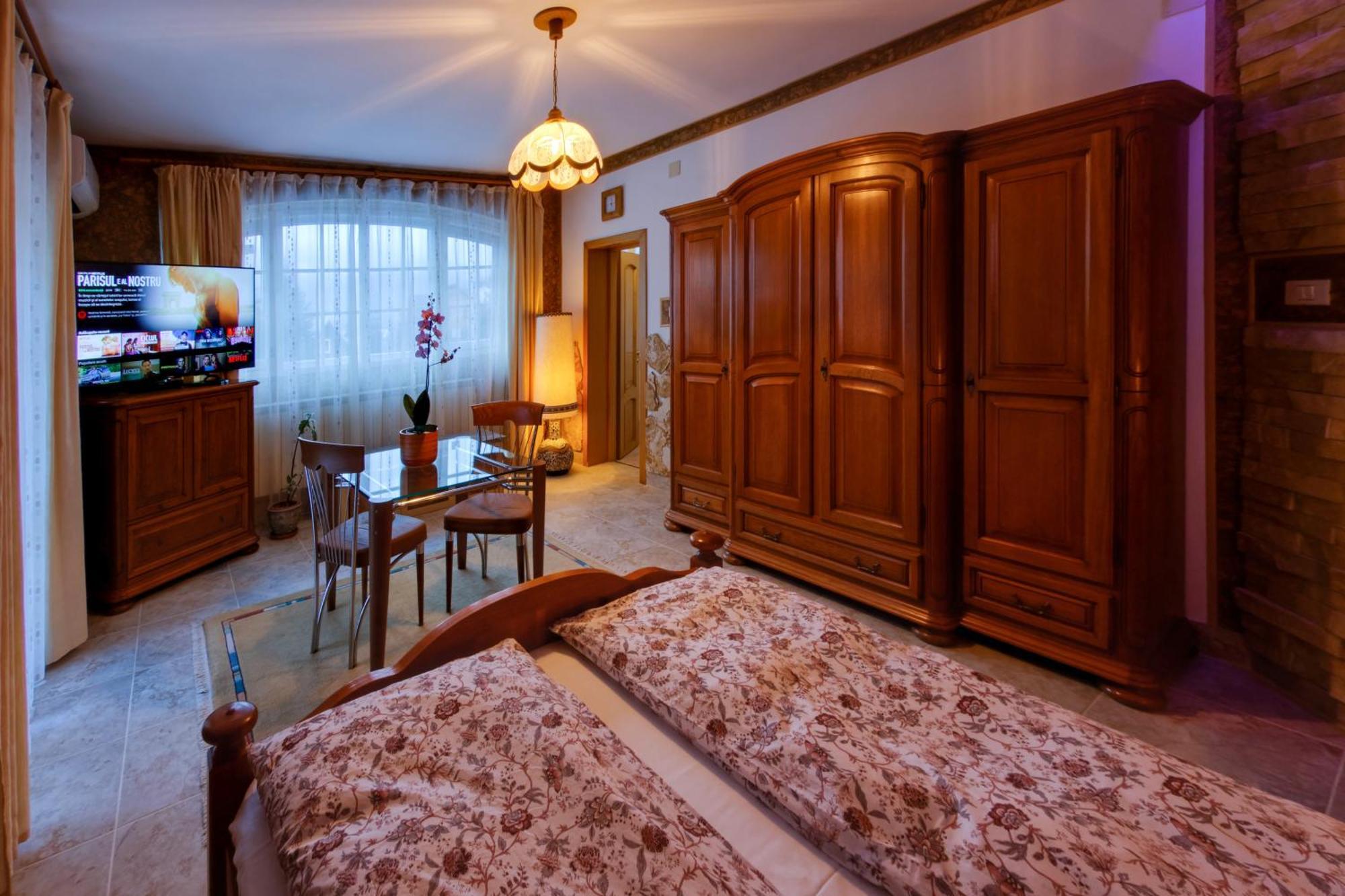 Boutique Hotel Forest Retreat (Adults Only) Busteni Exterior photo